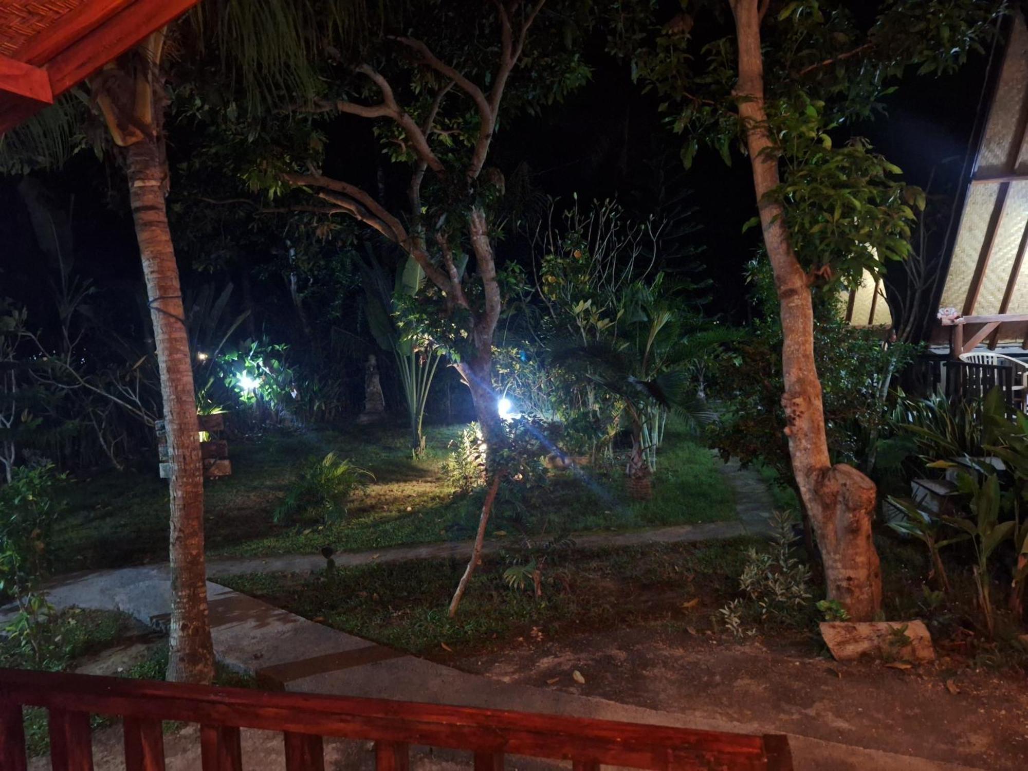 Toyapakeh Jingga Home Penida חדר תמונה