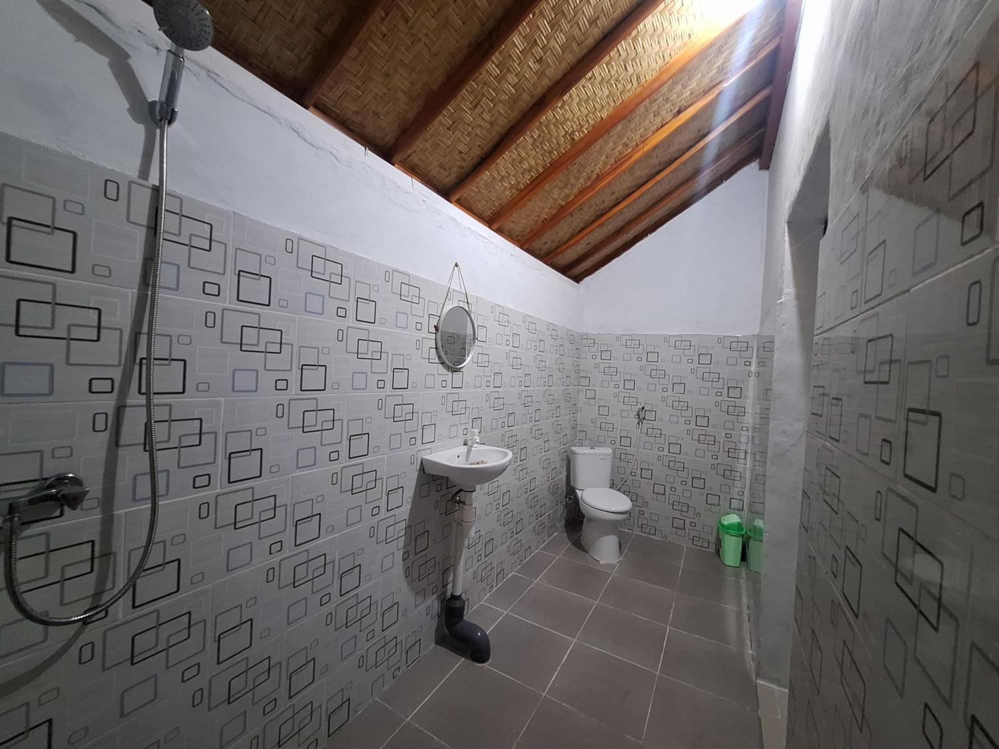 Toyapakeh Jingga Home Penida חדר תמונה